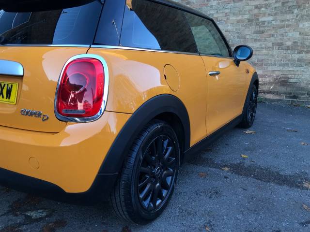 2014 Mini Hatchback 1.5 Cooper D 3dr