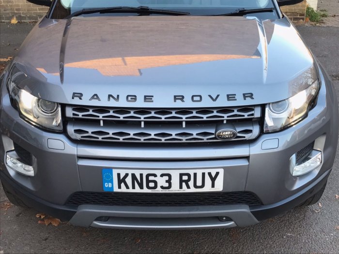 Land Rover Range Rover Evoque 2.2 SD4 Pure 5dr [Tech Pack] Estate Diesel Grey