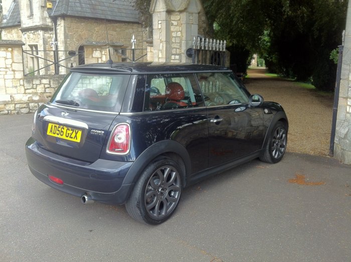 Mini Hatchback 1.6 Cooper 3dr Hatchback Petrol Black