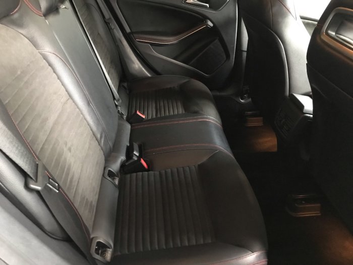 Mercedes-Benz CLA 1.6 CLA 180 AMG Sport 4dr Saloon Petrol Silver