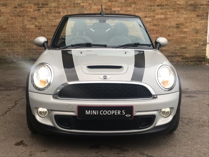 Mini Convertible 1.6 Cooper S 2dr Convertible Petrol Silver