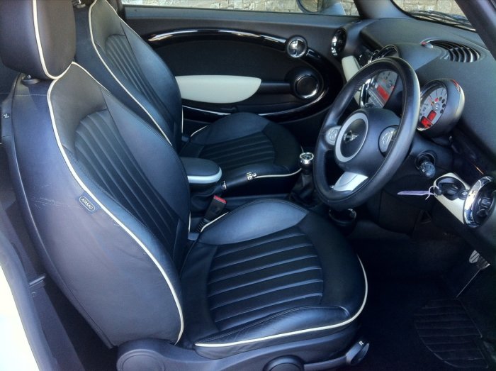 Mini Cooper S 1.6 Cooper S 3dr Hatchback Petrol White