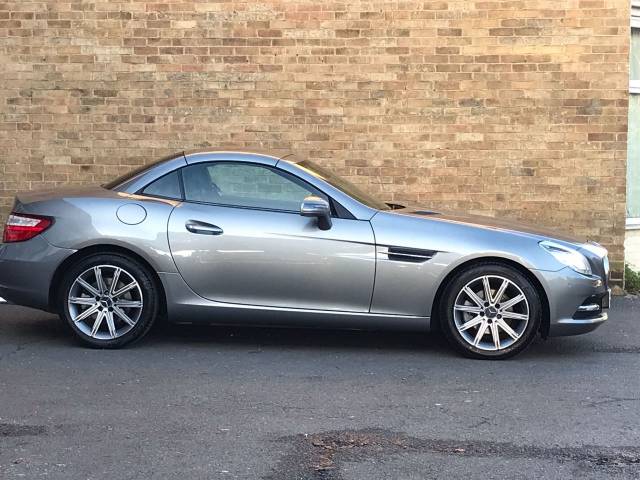 2011 Mercedes-Benz SLK 1.8 SLK 200 BlueEFFICIENCY Edition 125 2dr