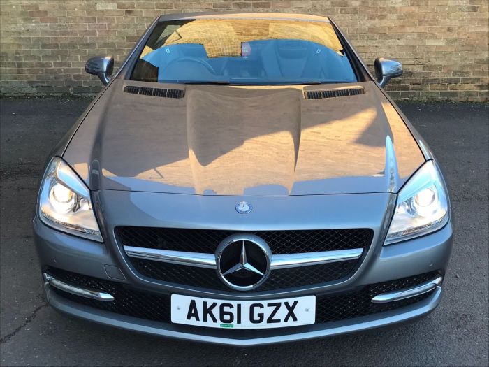 Mercedes-Benz SLK 1.8 SLK 200 BlueEFFICIENCY Edition 125 2dr Convertible Petrol Silver