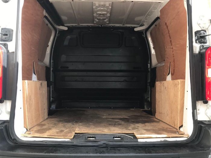 Citroen Dispatch 1000 1.6 BlueHDi 115 Van X Panel Van Diesel White