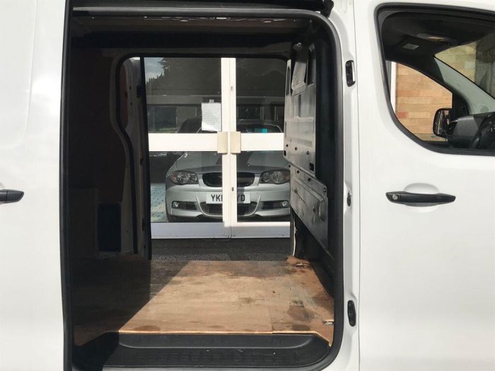Citroen Dispatch 1000 1.6 BlueHDi 115 Van X Panel Van Diesel White