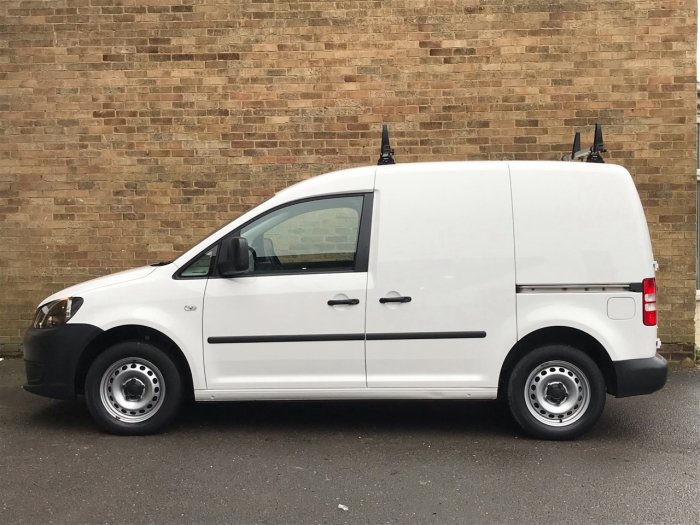 Volkswagen Caddy 1.6 TDI 102PS Startline Van Panel Van Diesel White