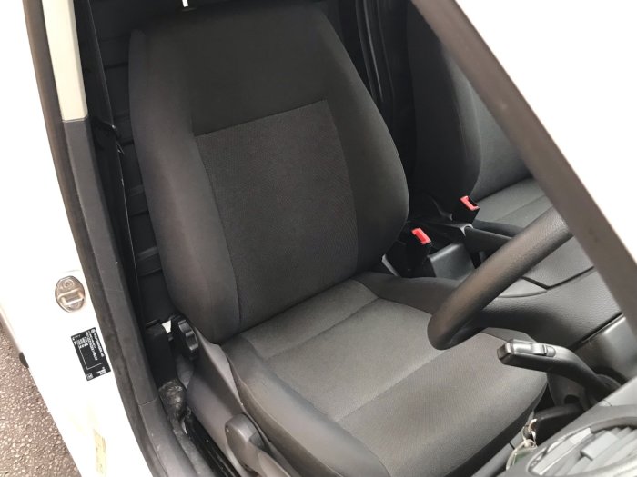 Volkswagen Caddy 1.6 TDI 102PS Startline Van Panel Van Diesel White