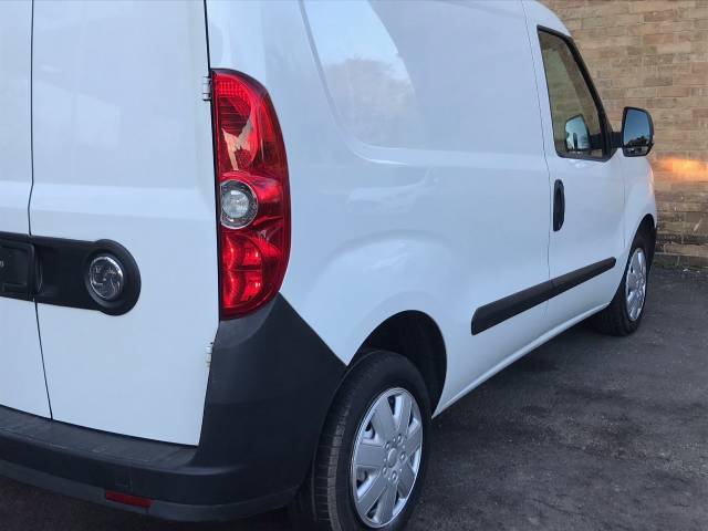 2016 Vauxhall Combo 2000 1.3 CDTI 16V H1 Van