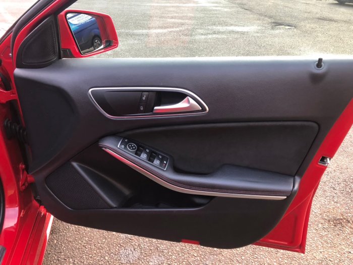 Mercedes-Benz A 180 1.5 A180 BLUE-CY AMG SPORT CD Hatchback Diesel Red