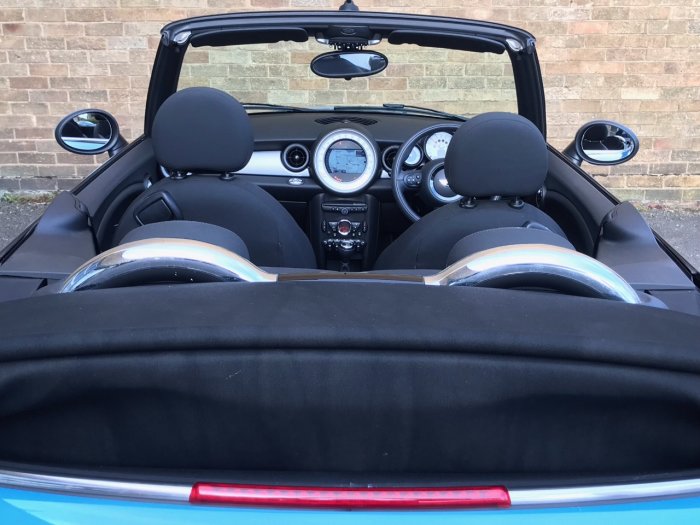 Mini Convertible 1.6 Cooper 2dr Convertible Petrol Blue