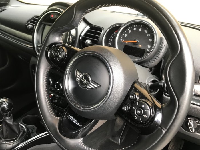 Mini Clubman 2.0 Cooper S D 6dr Estate Diesel Maroon