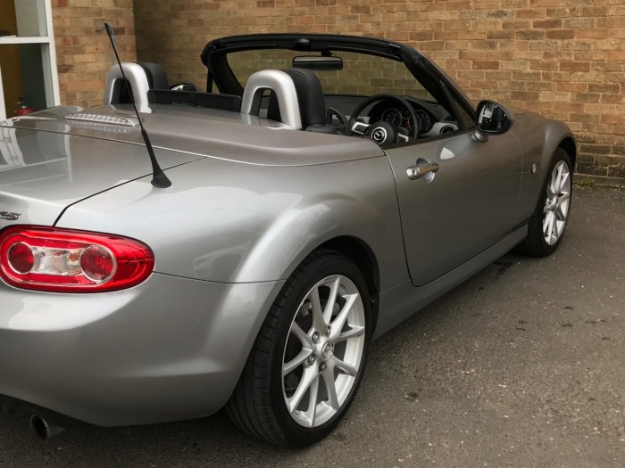 Mazda MX-5 2.0i Sport Tech 2dr Convertible Petrol Silver