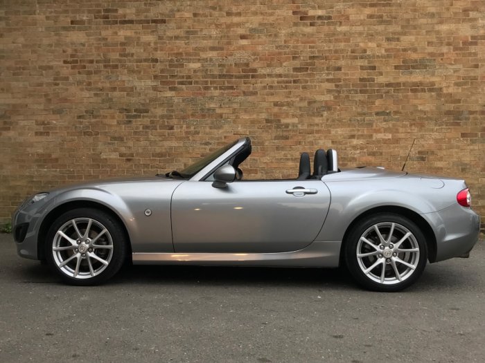 Mazda MX-5 2.0i Sport Tech 2dr Convertible Petrol Silver