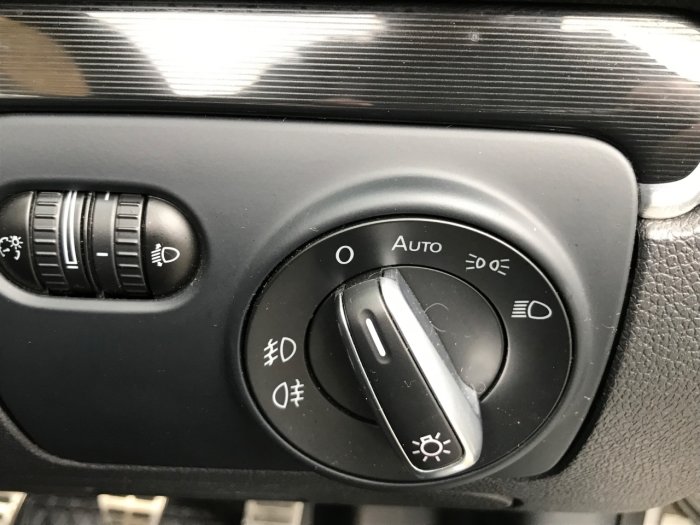 Volkswagen Golf 2.0 TDI BlueMotion Tech GT 2dr Convertible Diesel Silver