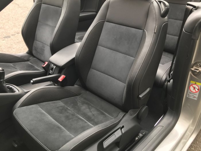 Volkswagen Golf 2.0 TDI BlueMotion Tech GT 2dr Convertible Diesel Silver