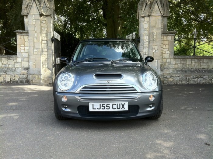 Mini Hatchback 1.6 Cooper S - Leather - Winter Pack - Low Miles Hatchback Petrol Grey