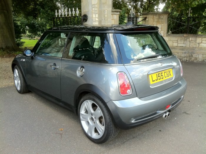 Mini Hatchback 1.6 Cooper S - Leather - Winter Pack - Low Miles Hatchback Petrol Grey