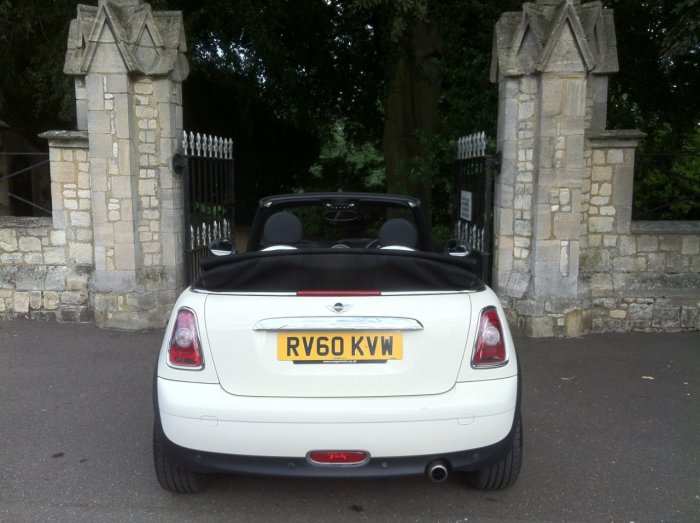 Mini Convertible 1.6 One 2dr Convertible Petrol White