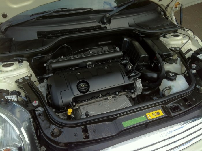 Mini Convertible 1.6 One 2dr Convertible Petrol White