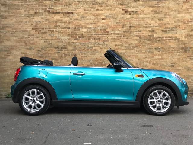 2017 Mini Convertible 1.5 Cooper 2dr