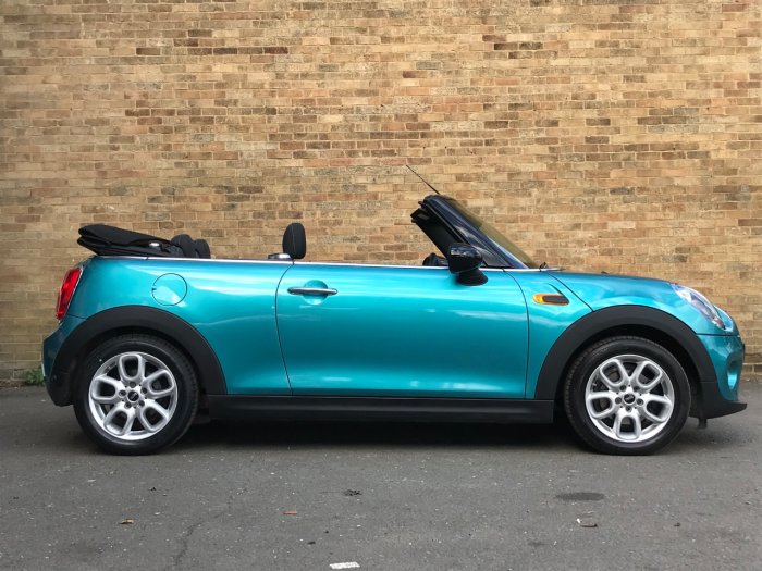 Mini Convertible 1.5 Cooper 2dr Convertible Petrol Turquoise
