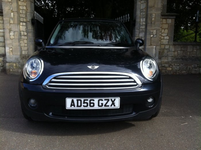 Mini Hatchback 1.6 Cooper 3dr Hatchback Petrol Black
