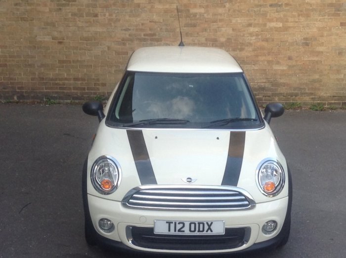 Mini Hatchback 1.6 One 3dr Hatchback Petrol White