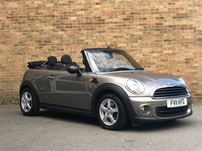 Mini Convertible 1.6 One 2dr Convertible Petrol SilverMini Convertible 1.6 One 2dr Convertible Petrol Silver at New March Car Centre March
