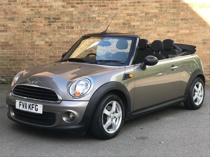 Mini Convertible 1.6 One 2dr Convertible Petrol Silver