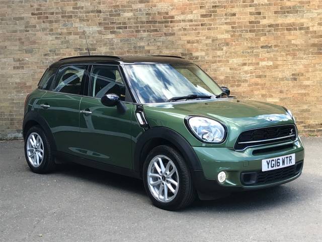 Mini Countryman 2.0 Cooper S D 5dr Hatchback Diesel Green