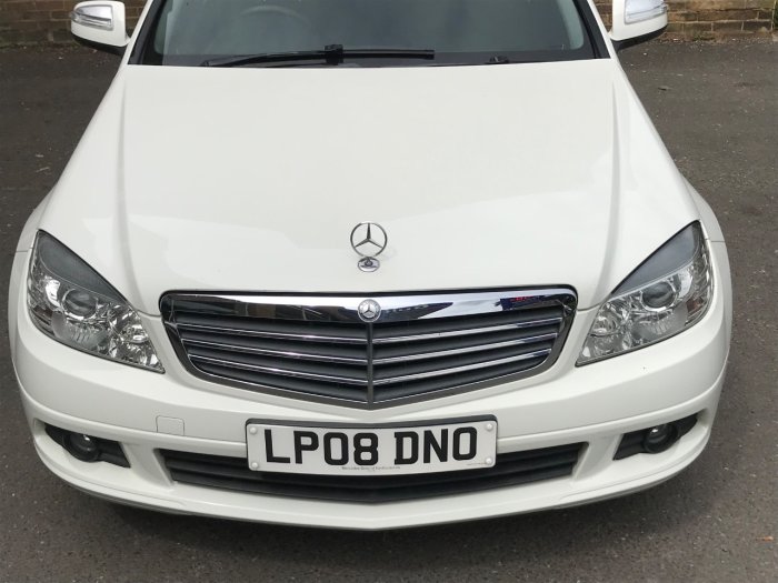 Mercedes-Benz C Class 2.1 C220 CDI SE 4dr Auto Saloon Diesel White