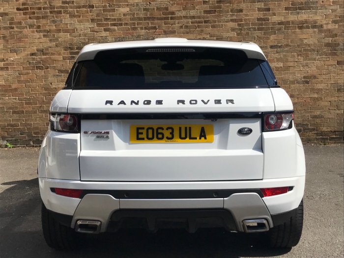 Land Rover Range Rover Evoque 2.2 SD4 Dynamic 5dr Auto Estate Diesel White