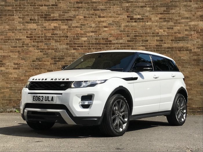 Land Rover Range Rover Evoque 2.2 SD4 Dynamic 5dr Auto Estate Diesel White
