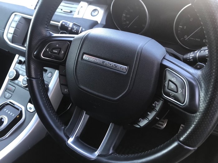 Land Rover Range Rover Evoque 2.2 SD4 Dynamic 5dr Auto Estate Diesel White