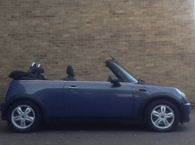 Mini Convertible 1.6 One 2dr Convertible Petrol Blue