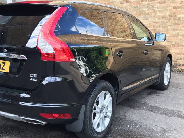 2016 Volvo XC60 2.4 D5 [220] SE Lux Nav 5dr AWD Geartronic