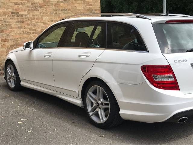 2014 Mercedes-Benz C Class 2.1 C220 CDI AMG Sport Edition panoramic sunroof 5dr Auto [Premium Plus]