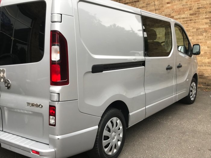 Vauxhall Vivaro 2900 1.6CDTI BiTurbo 120PS eFLEX Sportive H1 D/Cab Panel Van Diesel Grey