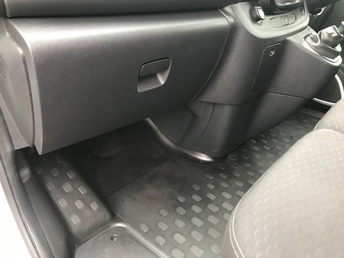 Vauxhall Vivaro 2900 1.6CDTI BiTurbo 120PS eFLEX Sportive H1 D/Cab Panel Van Diesel Grey