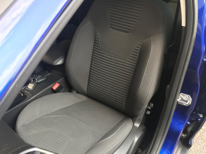 Ford Focus 1.5 TDCi 120 Titanium 5dr Hatchback Diesel Blue