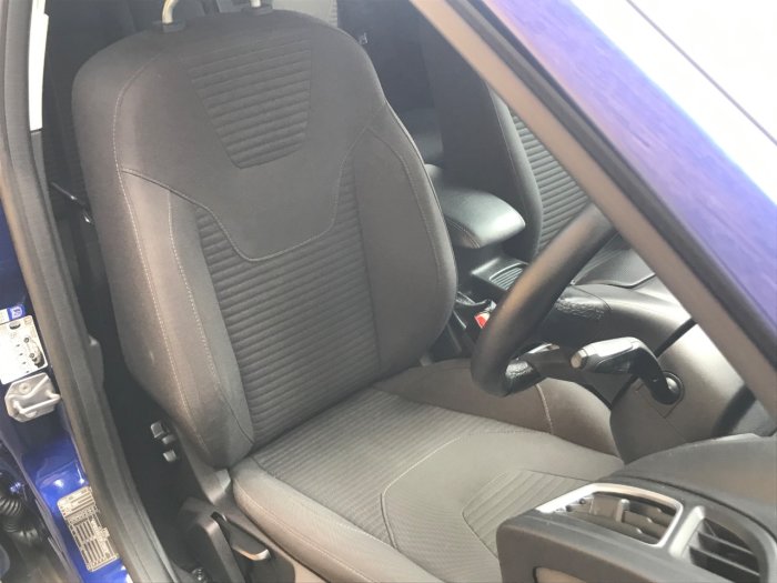 Ford Focus 1.5 TDCi 120 Titanium 5dr Hatchback Diesel Blue