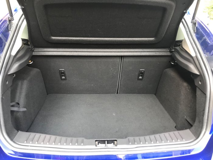 Ford Focus 1.5 TDCi 120 Titanium 5dr Hatchback Diesel Blue