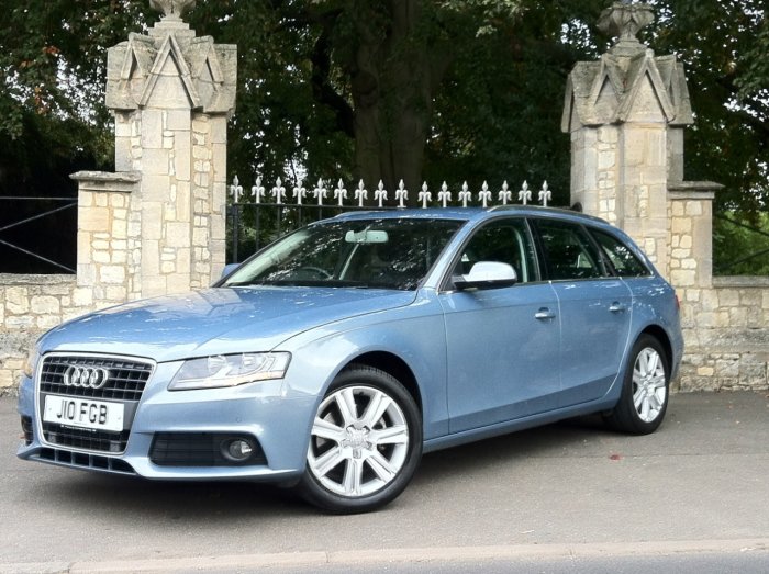 Audi A4 2.0 TDI 170 SE 5dr Estate Diesel Sphere Blue Metallic