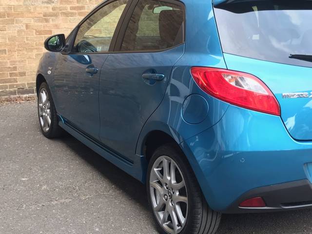 2014 Mazda 2 1.3 Venture Edition 5dr