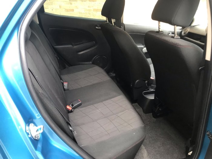 Mazda 2 1.3 Venture Edition 5dr Hatchback Petrol Blue