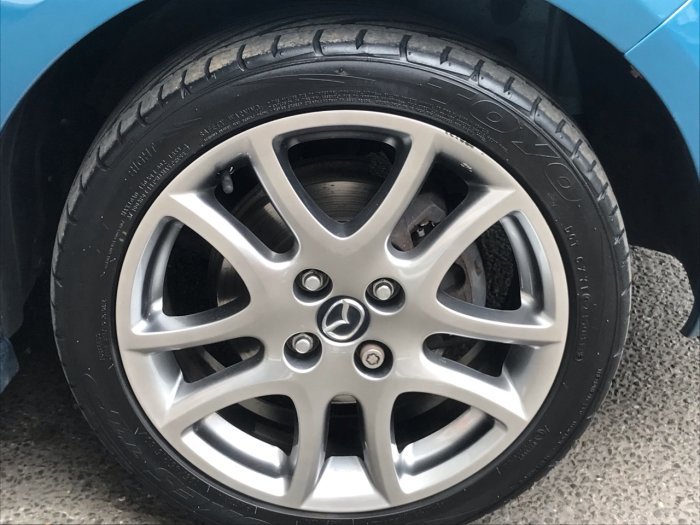 Mazda 2 1.3 Venture Edition 5dr Hatchback Petrol Blue