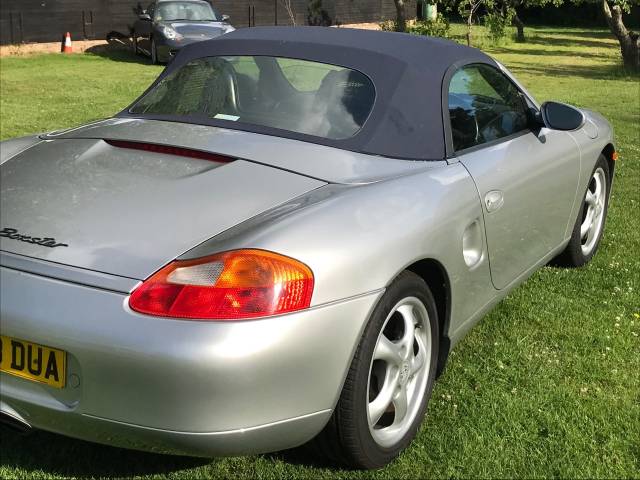 2000 Porsche Boxster BOXSTER 2.7