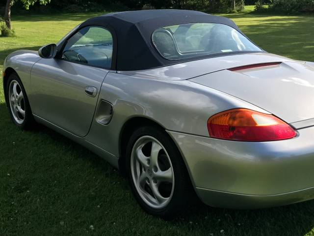 2000 Porsche Boxster BOXSTER 2.7