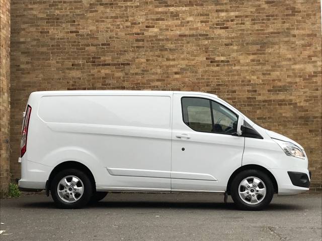 2016 Ford Transit Custom 2.2 TDCi 125ps Low Roof Limited Van